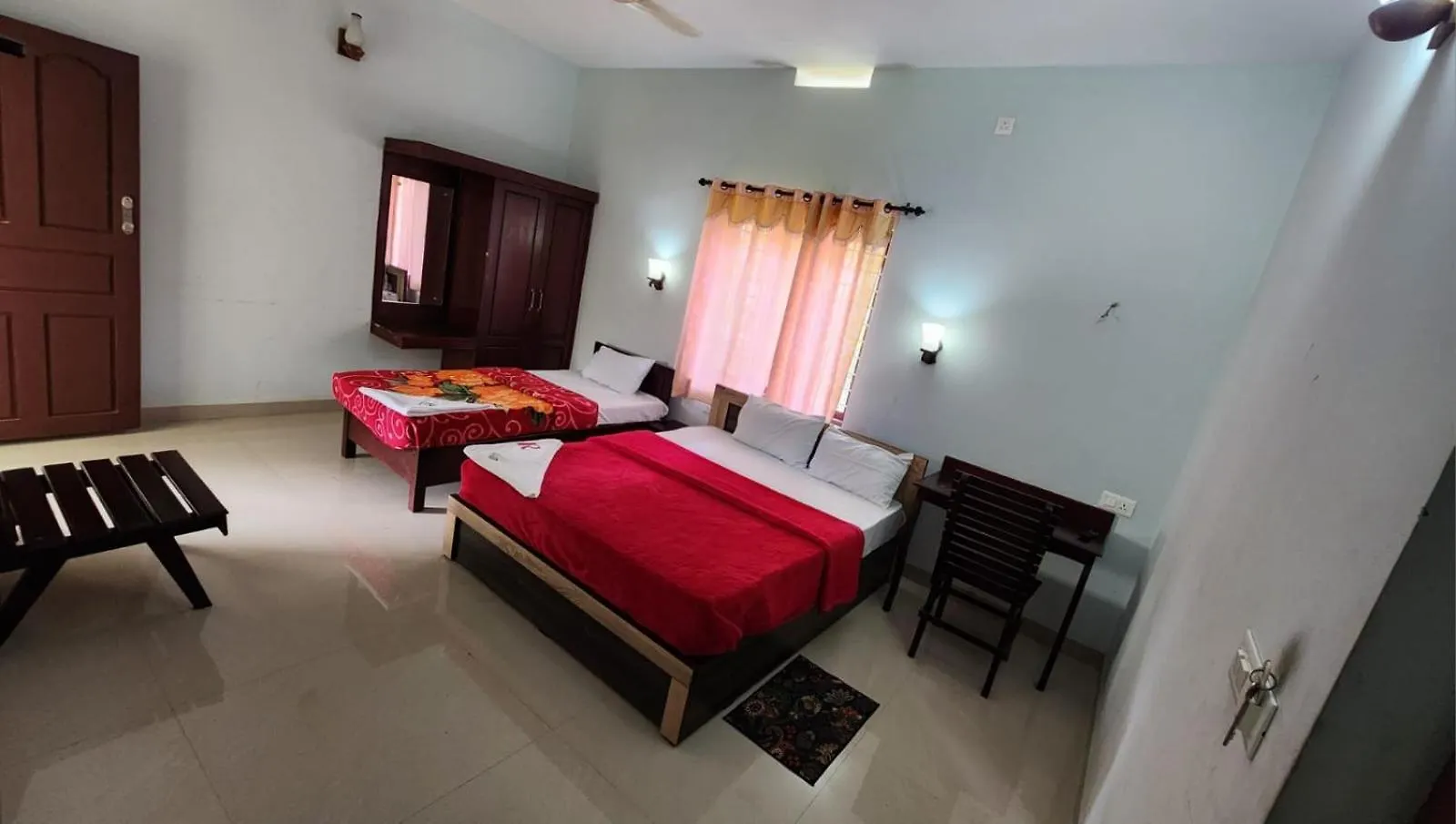 Pkn Homestay Thekkady India