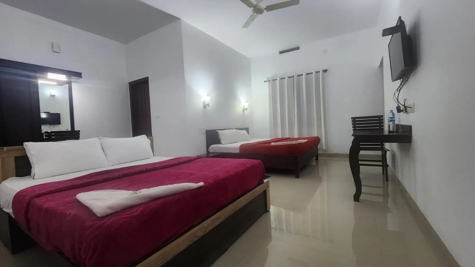 Pkn Homestay Thekkady